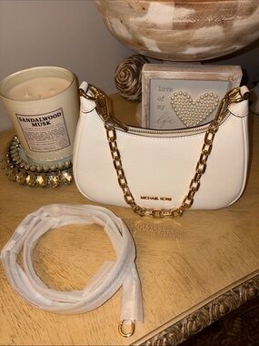 Michael Kors White Leather Shoulder Bag with Gold Chain Strap